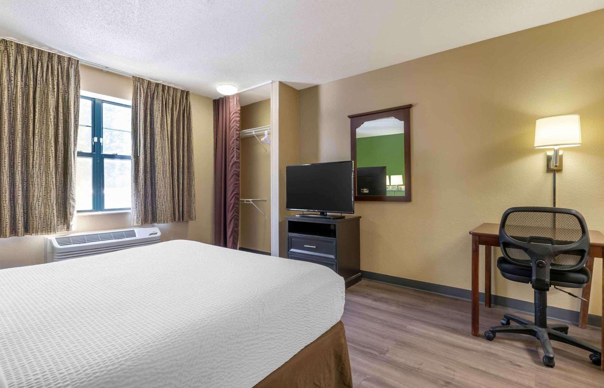 Extended Stay America Select Suites - Fayetteville - Springdale Exterior photo
